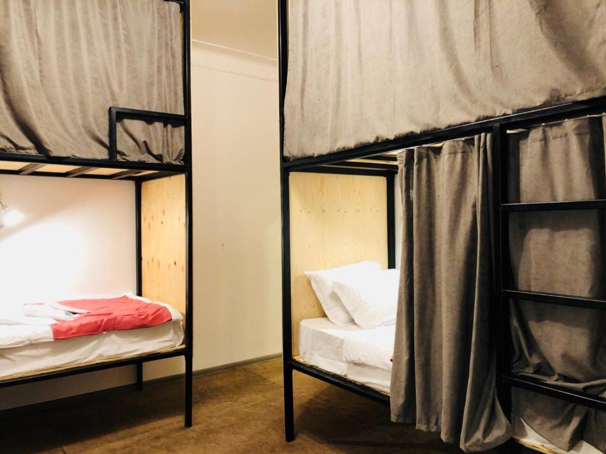 Sunny Hostel Tbilisi Bagian luar foto